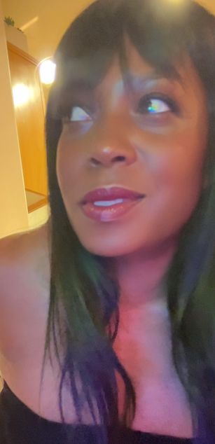 Model - VANESSA WETTT ass