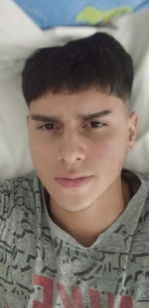 Model - Seth Retts hairy