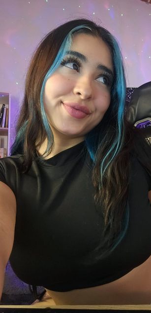 Model - coraline sexy