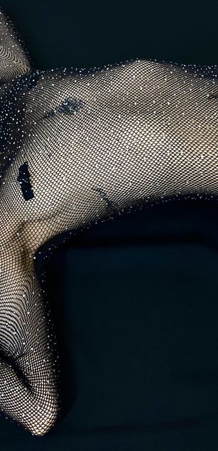 Model - Skarlet deepthroat