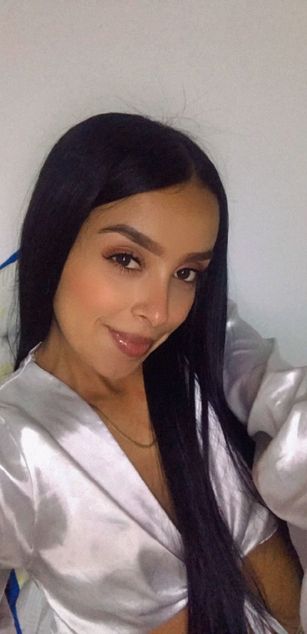 Model - AmberDux dirtytalk