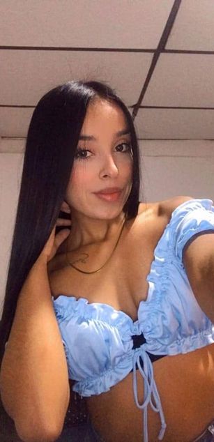 Model - AmberDux dirtytalk