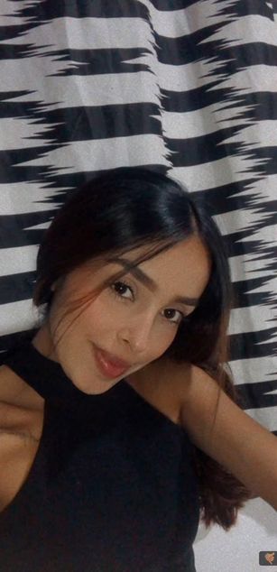 Model - AmberDux dirtytalk