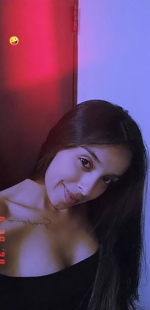 Model - AmberDux dirtytalk