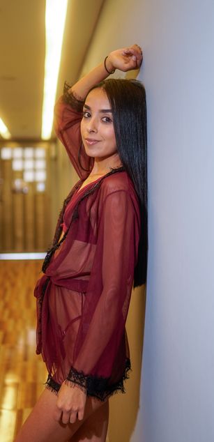 Model - AmberDux dirtytalk