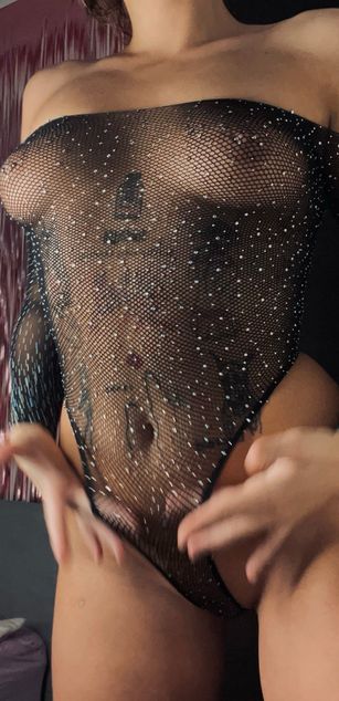 Model - Lissaa curvy