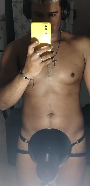 Model - Theroc King deepthroat