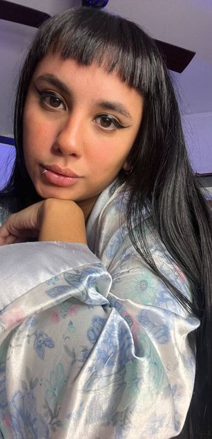 Model - Moli Myers blowjob