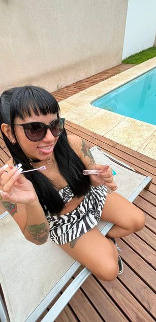 Model - Moli Myers blowjob