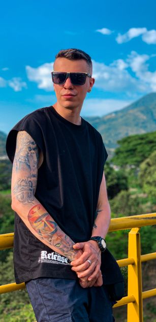 Model - Baan domination