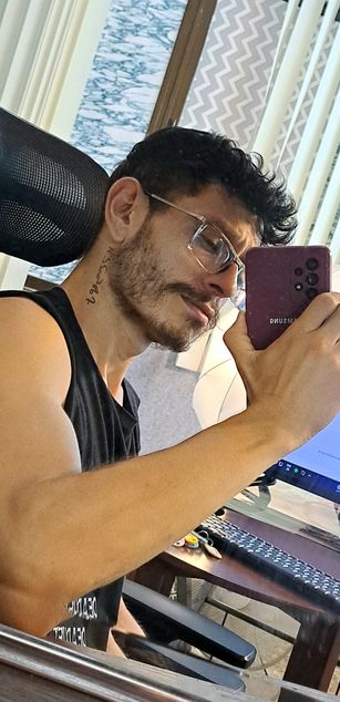 Model - Joss M. cute