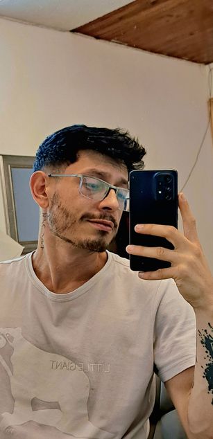 Model - Joss M. cute