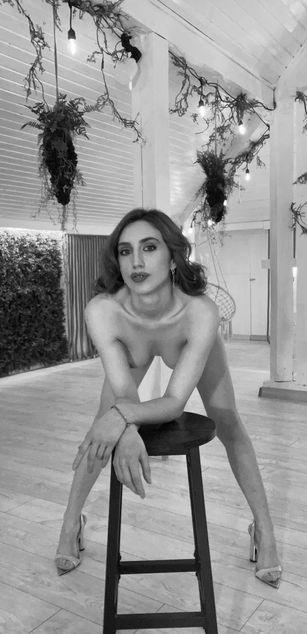 Model - TheaLane ass