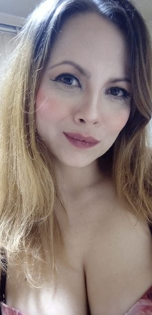 Model - herawhite milf