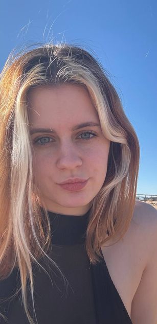 Model - Deepsools striptease