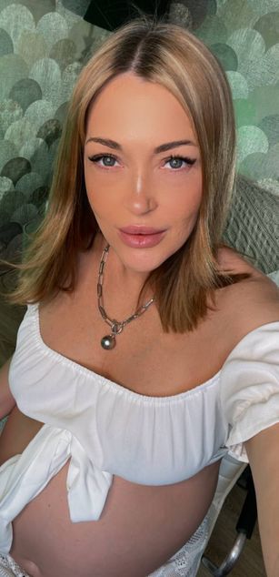 Model - Natalie Green roleplay