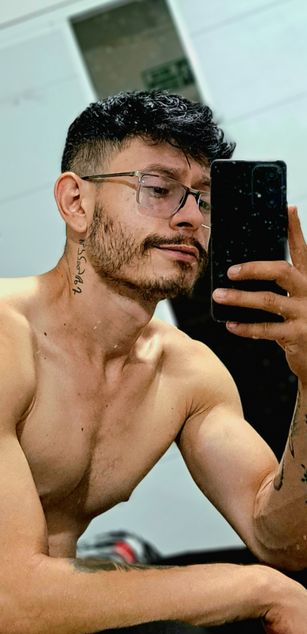 Model - Joss M. cute