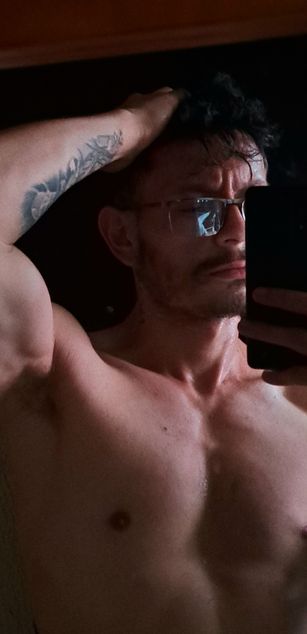 Model - Joss M. cute