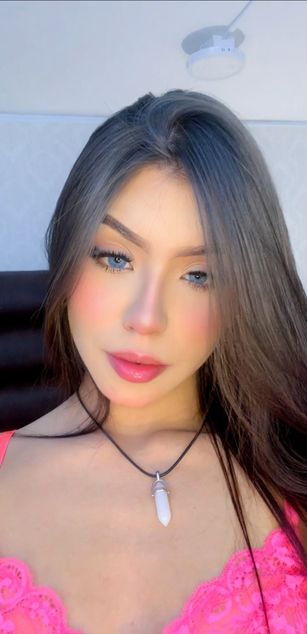 Model - KeilyFerrer blowjob