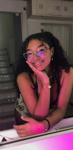 Model - Morgan blowjob