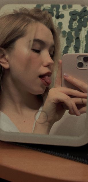 Model - Steve and Emi ass