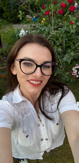 Model - GoddessBianca striptease