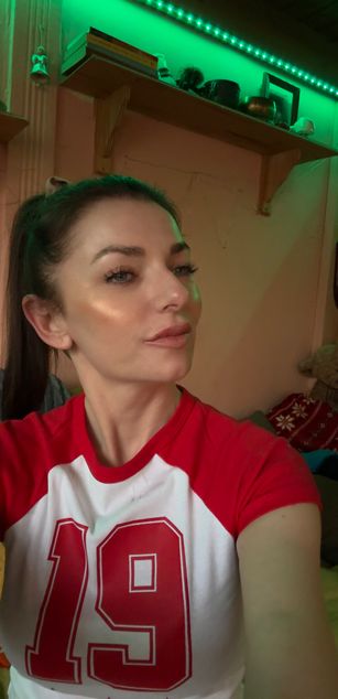 Model - GoddessBianca striptease