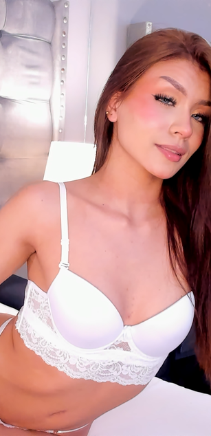 Model - KeilyFerrer blowjob