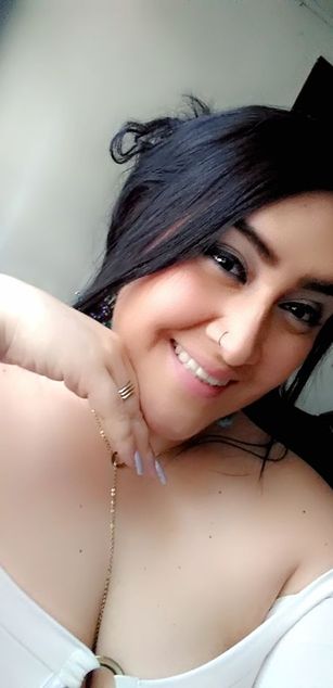 Model - samanthaa-curvy squirt