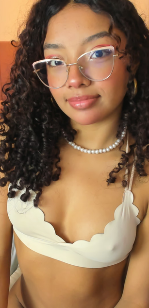 Model - Morgan blowjob