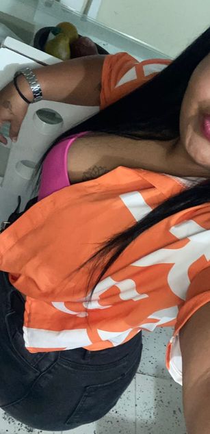 Model - SharickToro deepthroat