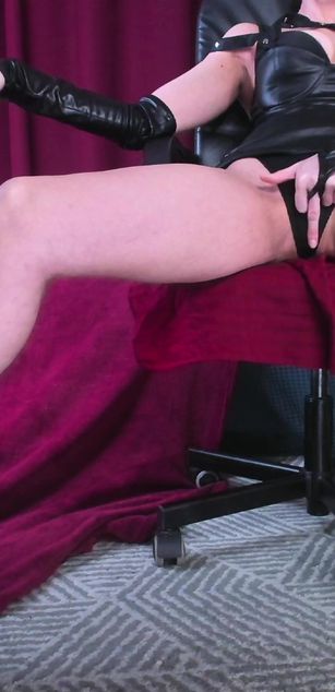 Model - Frances York fetish