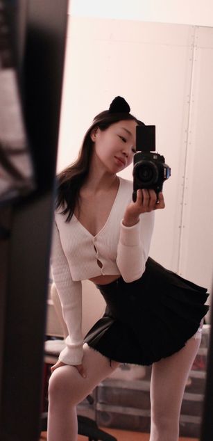 Model - ShyAsian deepthroat