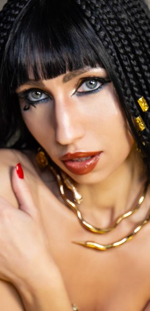 Model - MeganLuxstar fetish