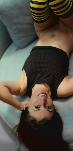 Model - Jade White Hairy