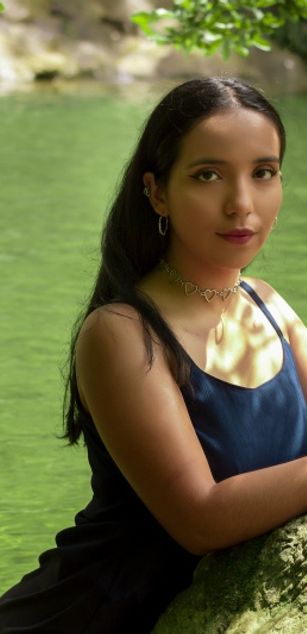 Model - LucyDerby deepthroat