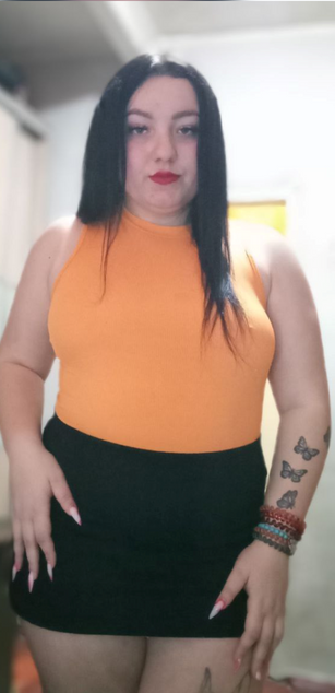 Model - Brunette Charming