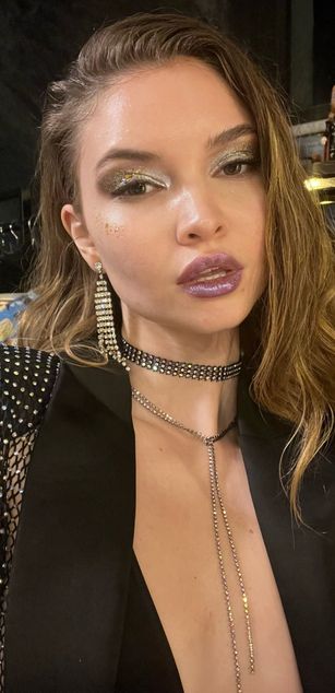 Model - TurnerSUE stockings