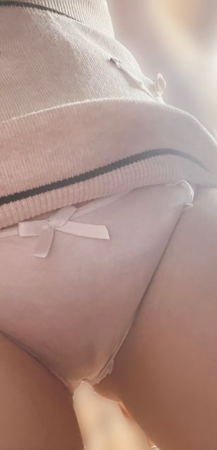 Model - Emeralda deepthroat