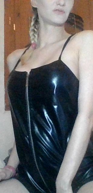 Model - Mistressmilly32 fetish