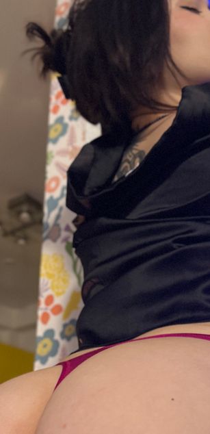 Model - Miss Peachy roleplay