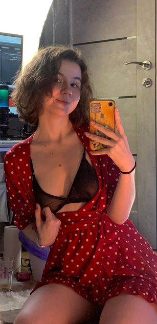 Model - Frances dildo