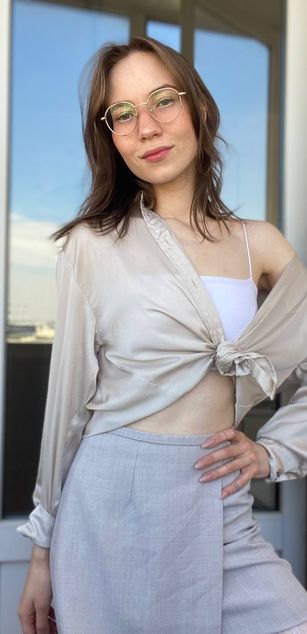 Model - Ask Audrey roleplay