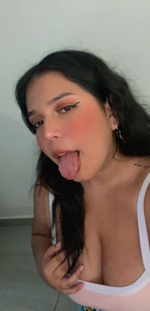 Model - BigBoobsGirl bigtits