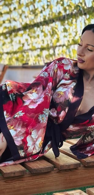 Model - BeckyShine deepthroat