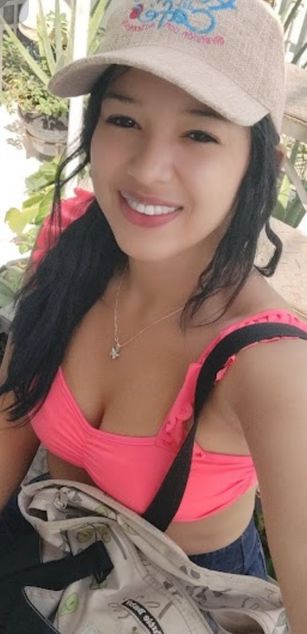 Model - NahomiLatin COLOMBIAN