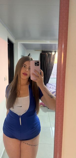 Model - HannaCutte deepthroat