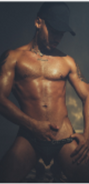 Model - brucenixon muscle