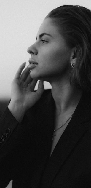 Model - LizaDeMoon heels