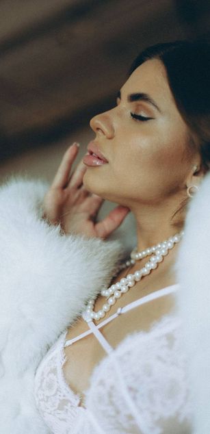 Model - LizaDeMoon heels